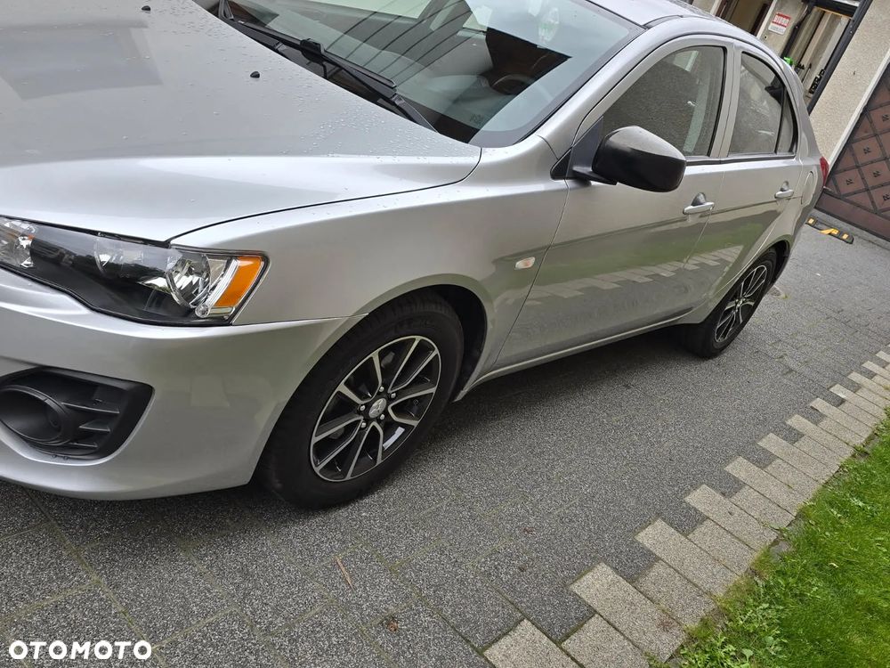 Mitsubishi Lancer - 7