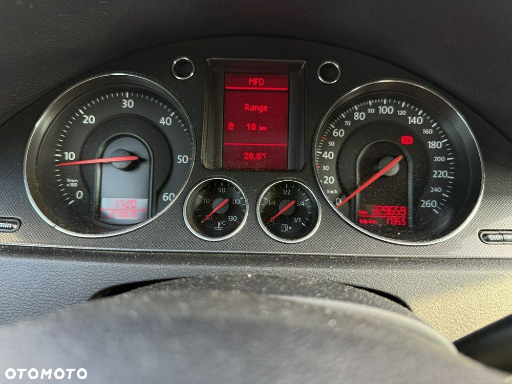 Volkswagen Passat Variant 1.9 TDI DPF Individual - 18
