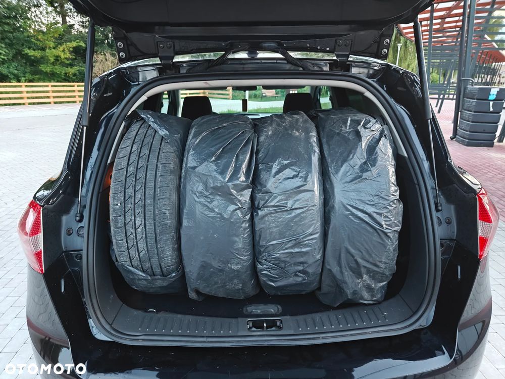 Ford Kuga 2.0 TDCi Trend - 14