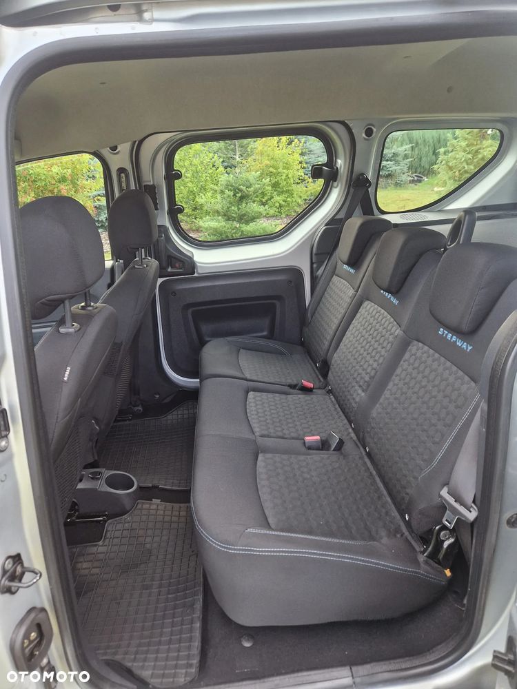 Dacia Dokker 1.2 TCe Stepway - 6