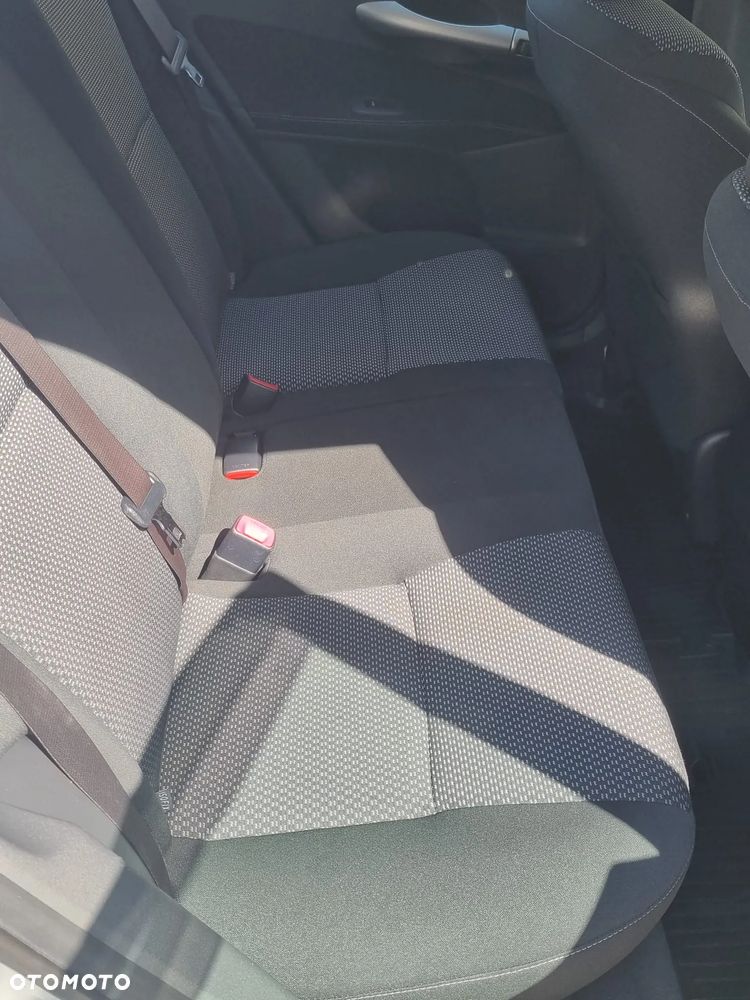 Toyota Auris 1.6 Valvematic Life - 9