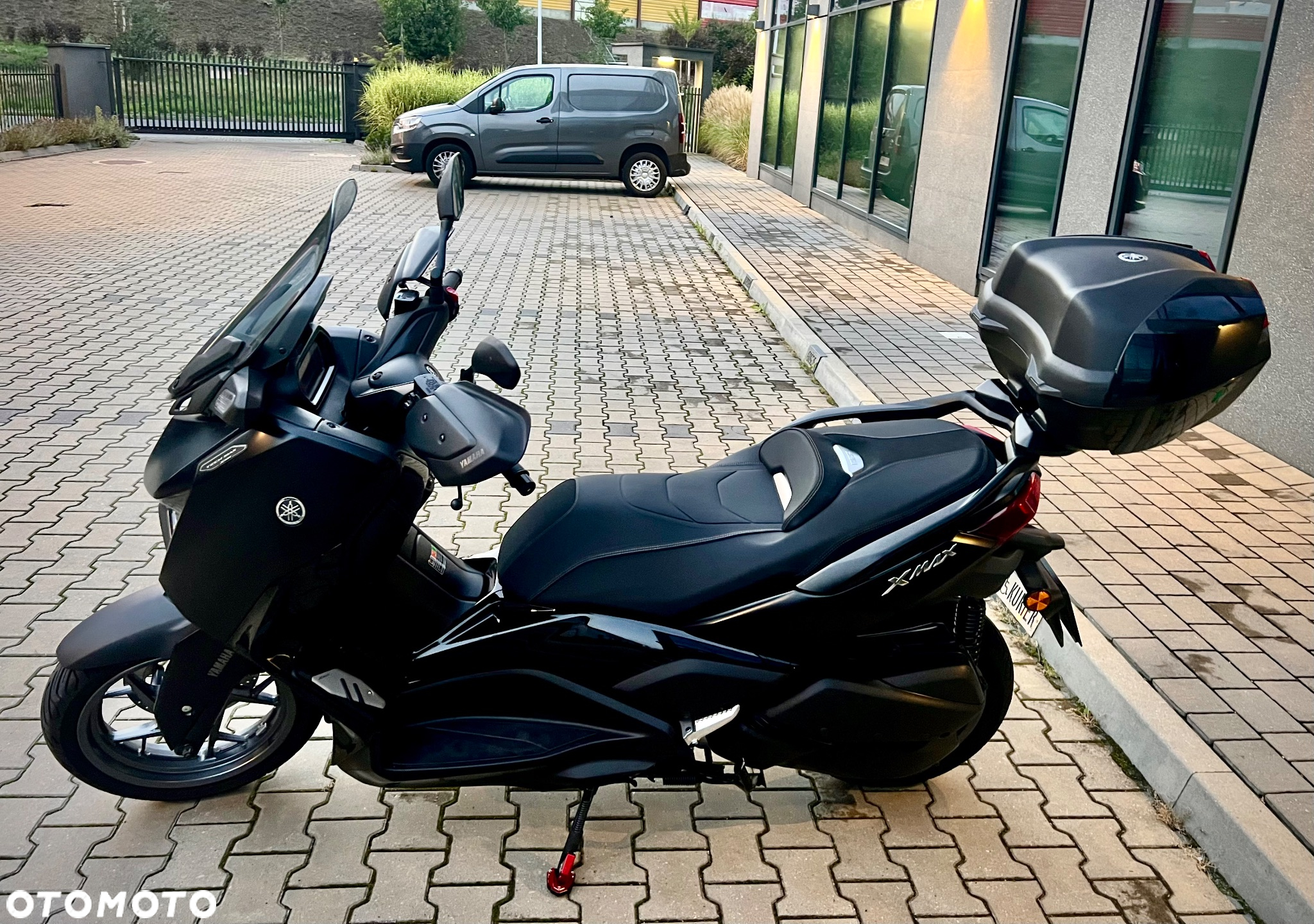 Yamaha X-max - 3