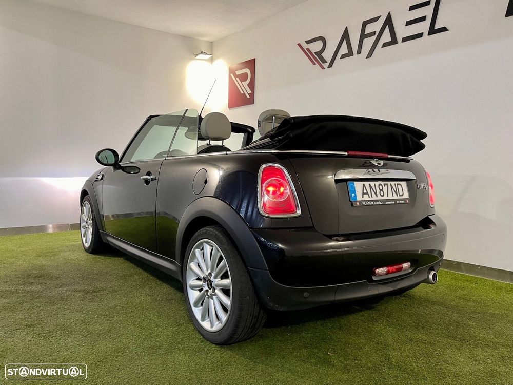 MINI Cabrio Cooper D - 13