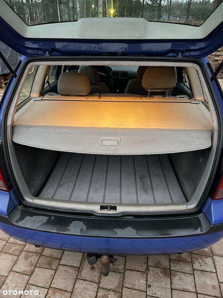 Volkswagen Golf 1.9 TDI - 11