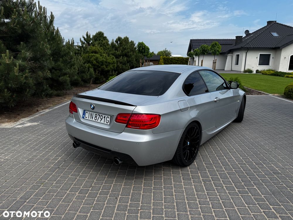 BMW Seria 3 335i M Sport Edition - 4
