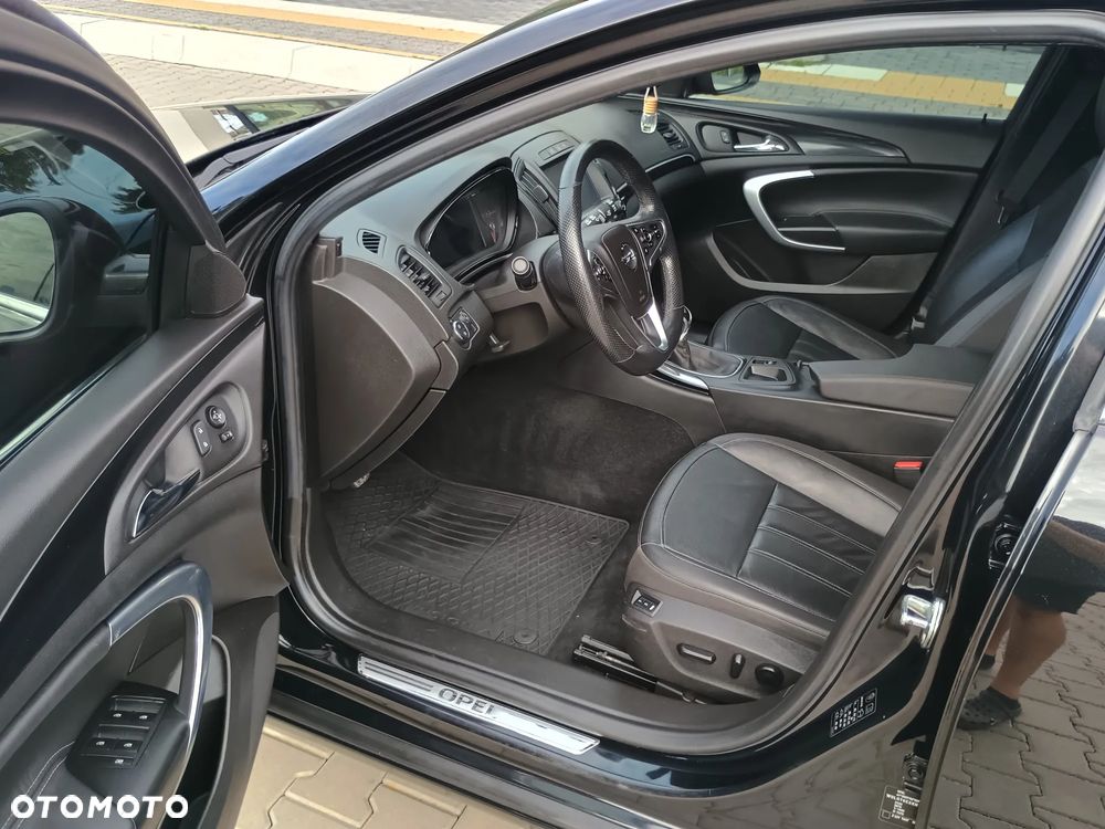 Opel Insignia 1.6 T Cosmo S&S EU6 - 9