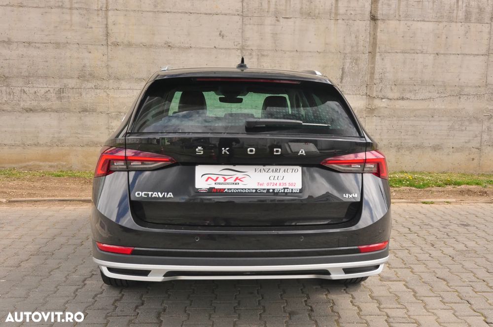 Skoda Octavia 2.0 TDI DSG 4X4 Scout - 13