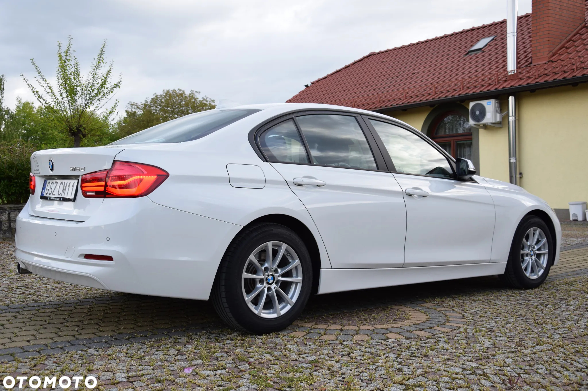 BMW Seria 3 316d - 4