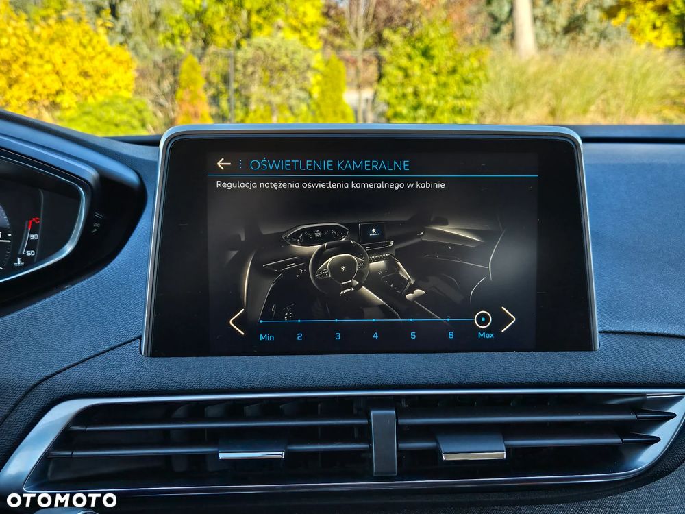 Peugeot 3008 BlueHDi 120 EAT6 Stop & Start Allure - 20