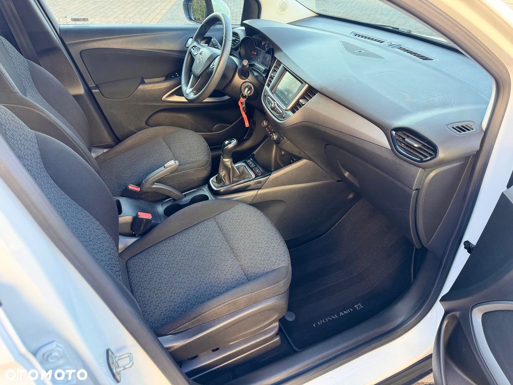 Opel Crossland X 1.2 Edition - 29