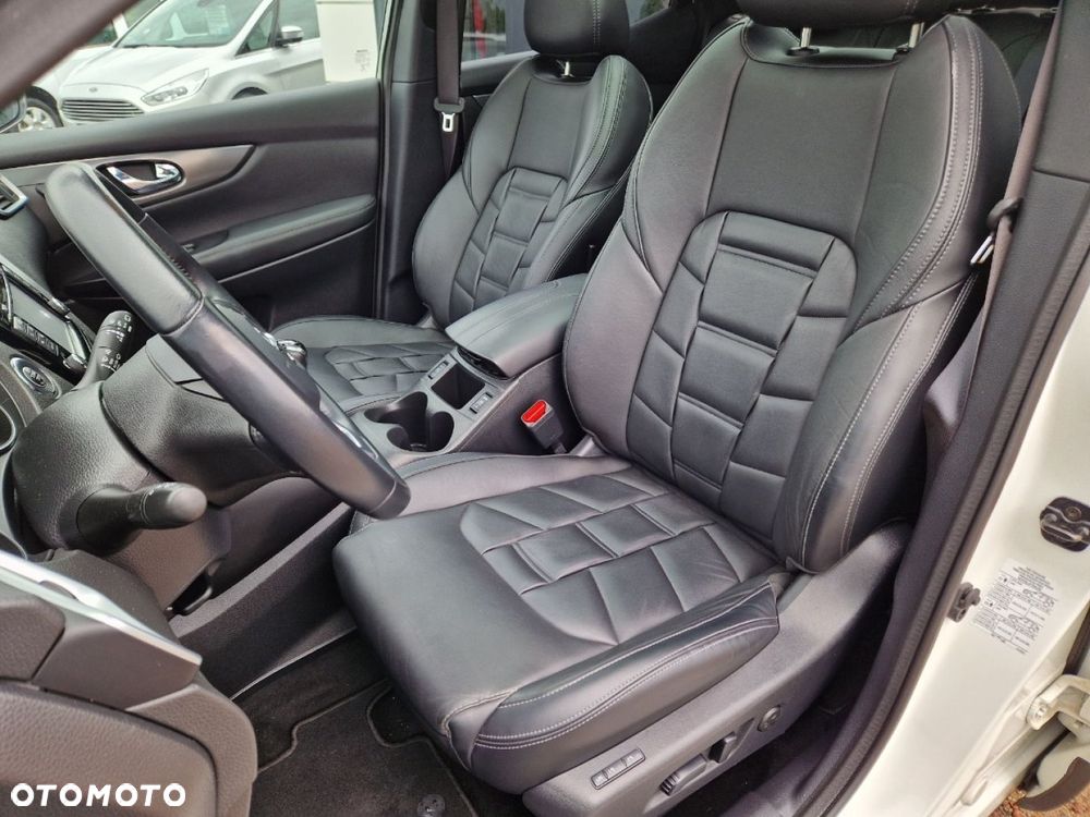 Nissan Qashqai - 12
