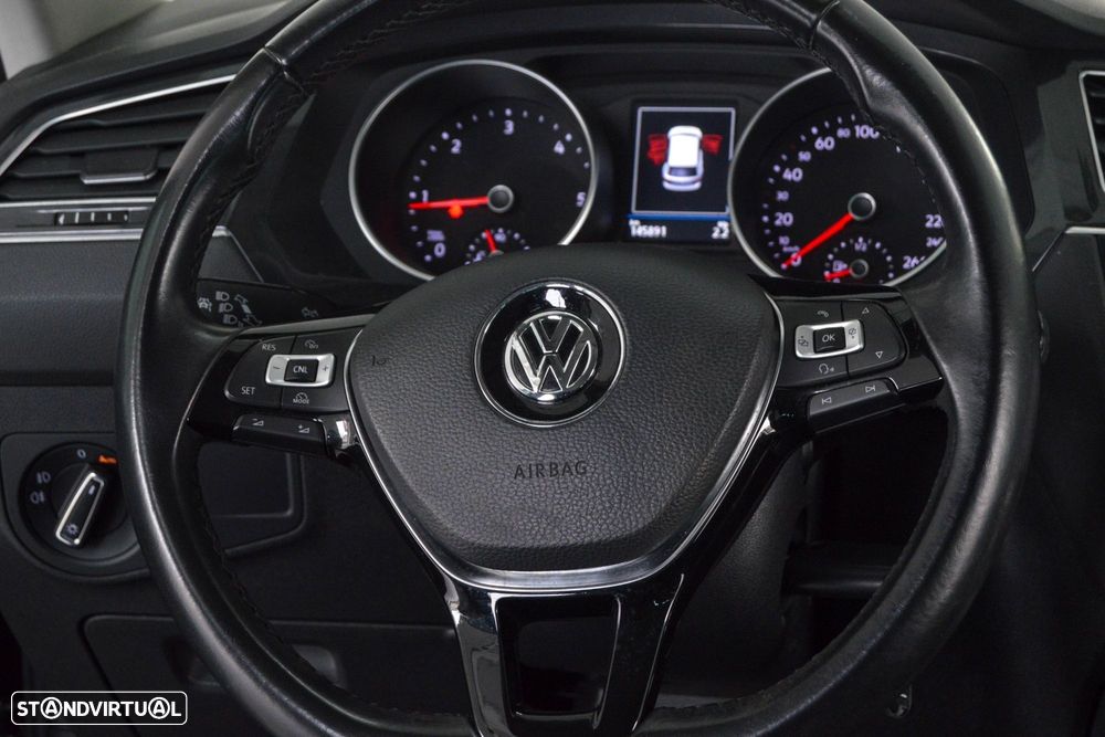 VW Tiguan 1.6 TDI Confortline - 34