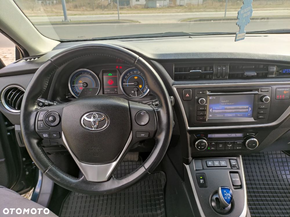 Toyota Auris - 10