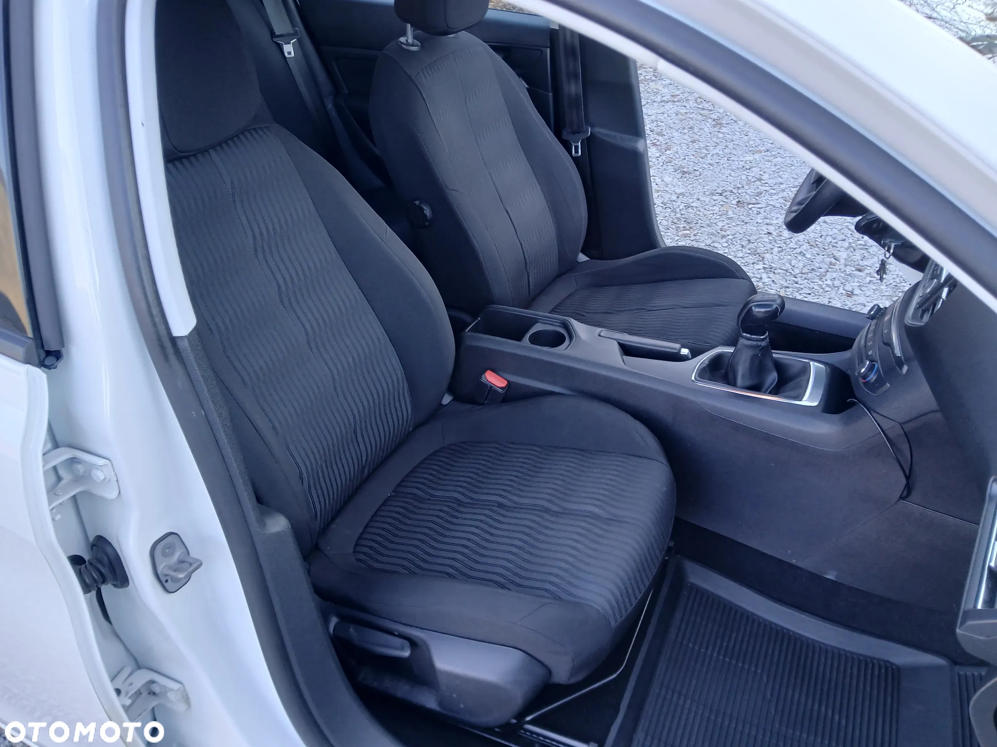Peugeot 308 1.6 BlueHDi Active S&S - 20