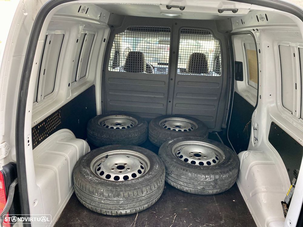 VW Caddy 2.0 TDi BM Trendline - 24