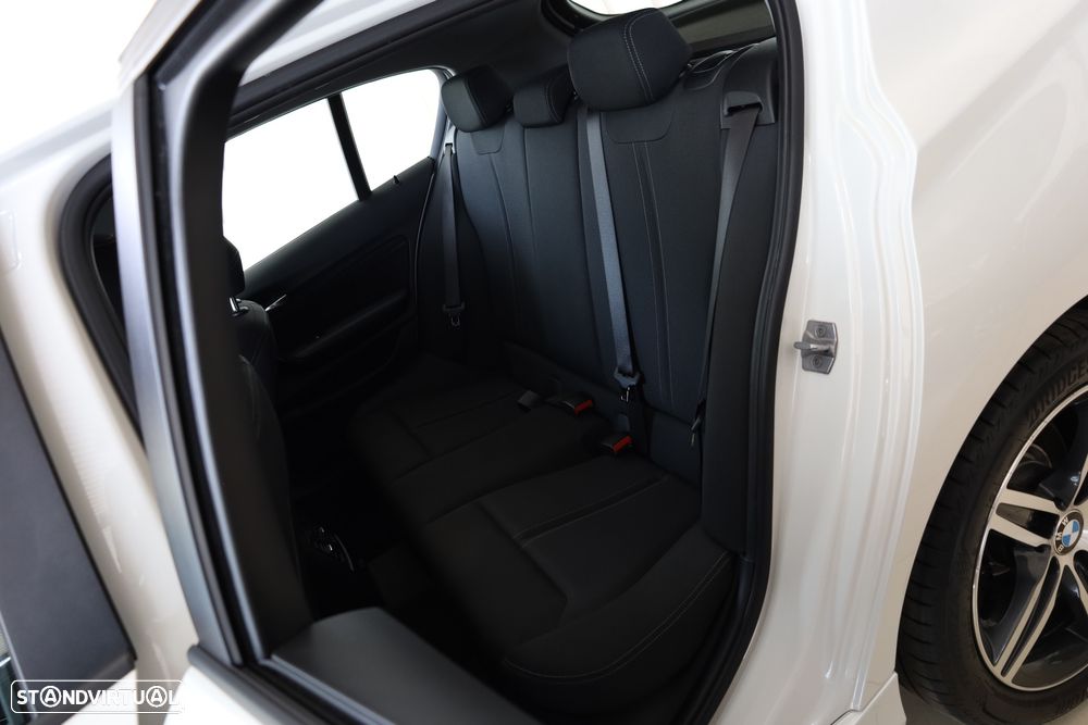 BMW 120 d Line Sport Auto - 24