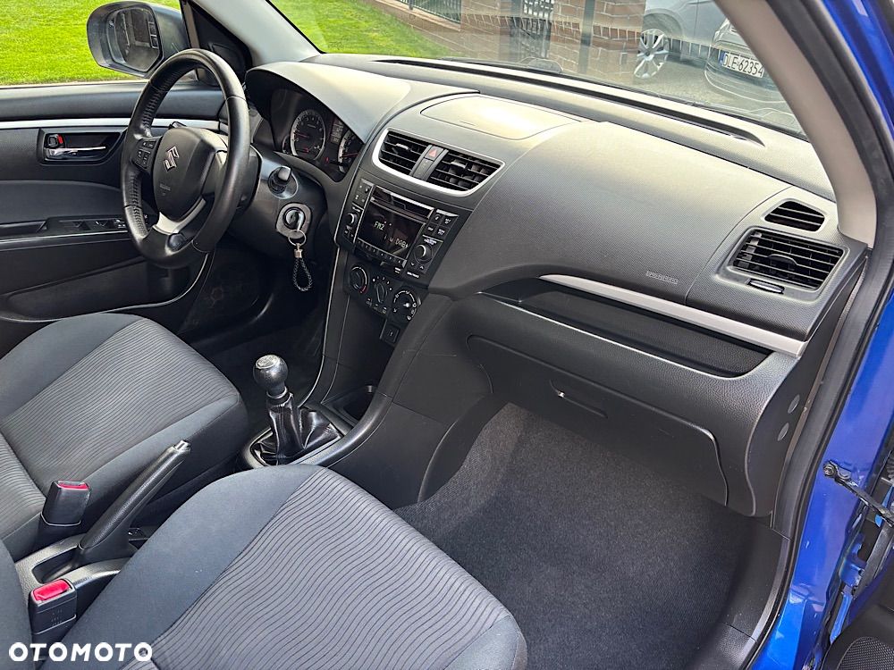 Suzuki Swift 1.2 Premium - 27