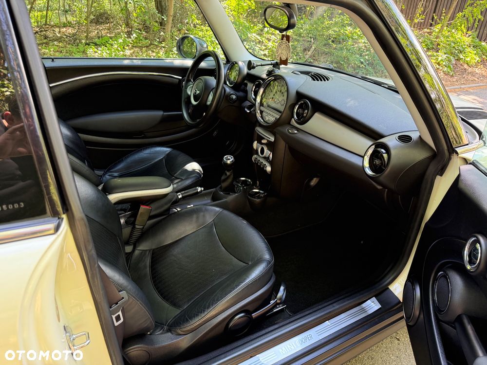 MINI Cooper - 8