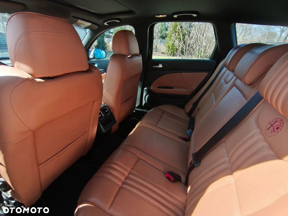 Alfa Romeo 159 2.4 JTDM 20V DPF ti - 11