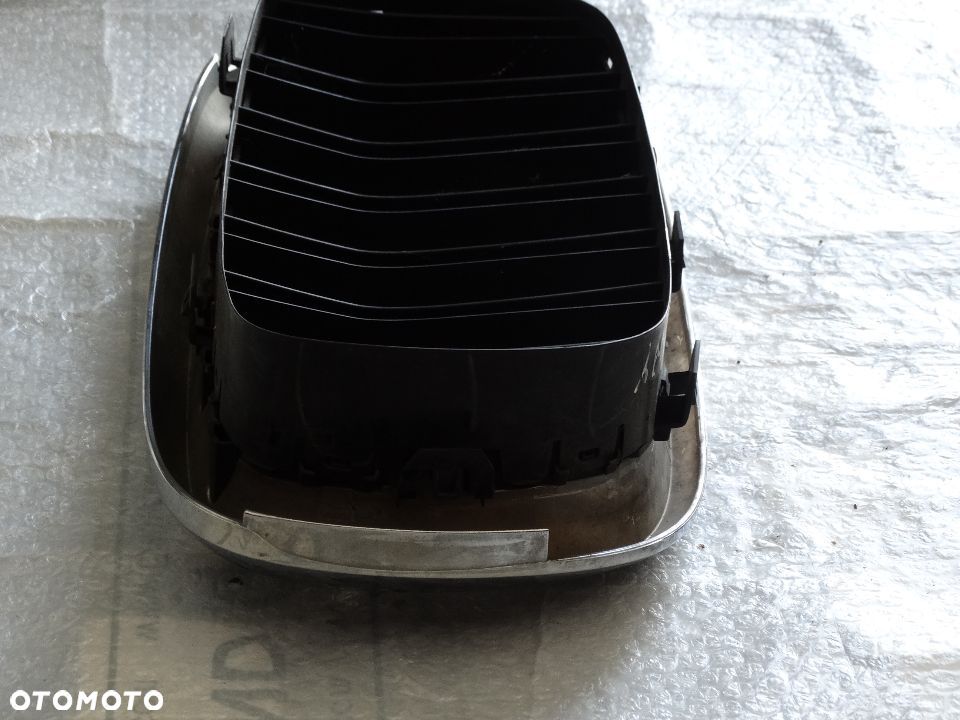 BMW F15 X5 Kratka Nerka Atrapa Grill Lewa Czarna + Chrom 7316075 7316057 7316053 - 7