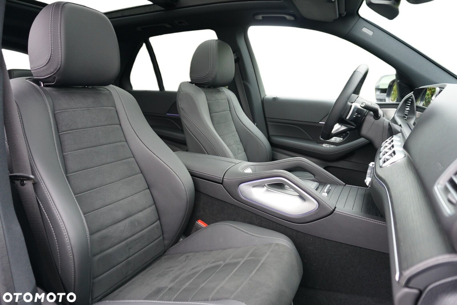Mercedes-Benz GLE - 9