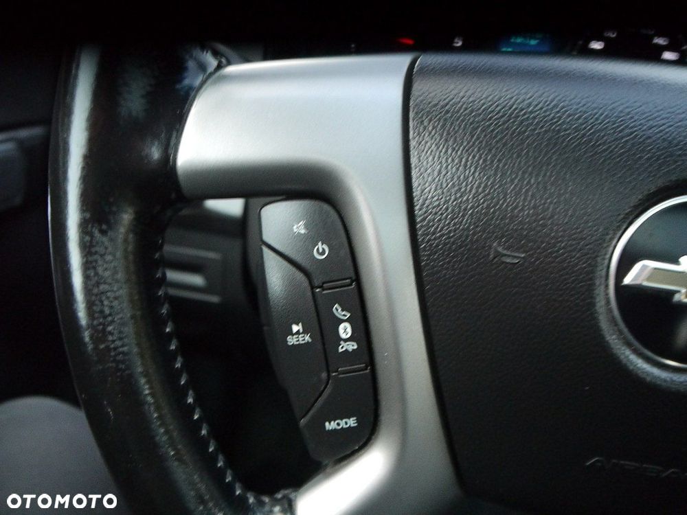 Chevrolet Captiva - 37