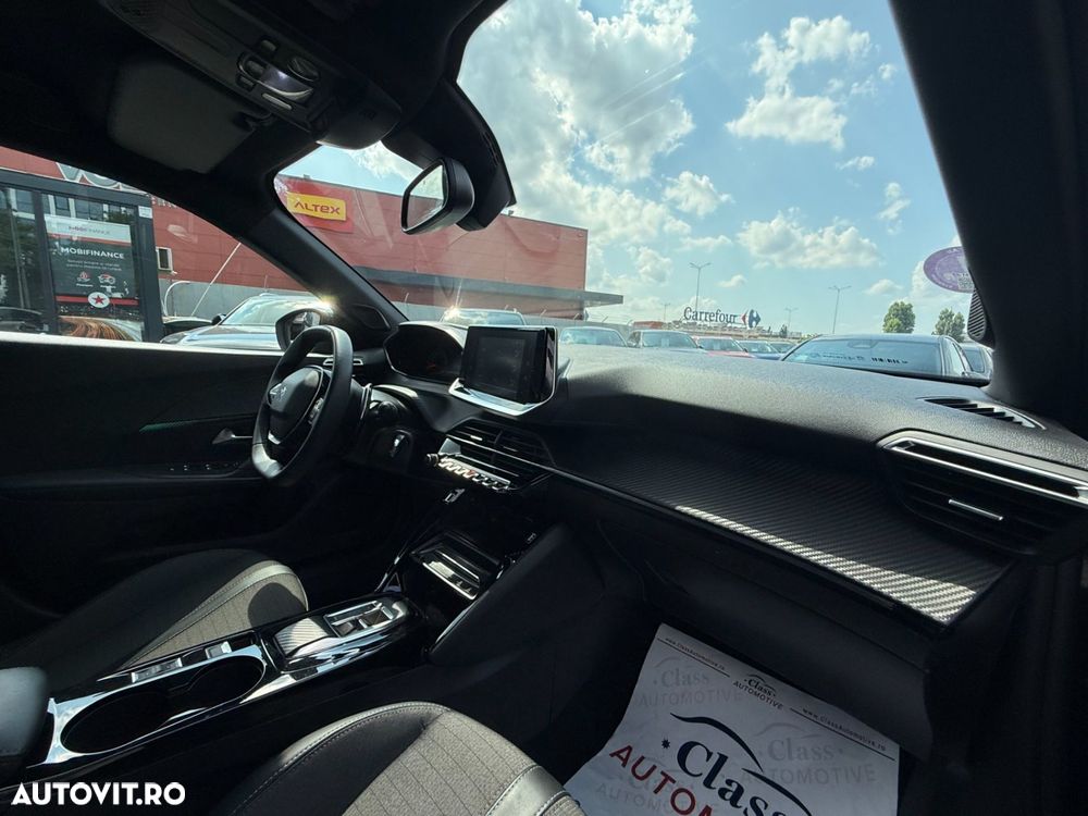 Peugeot 2008 1.2L PureTech 130 S&S EAT8 Allure - 15
