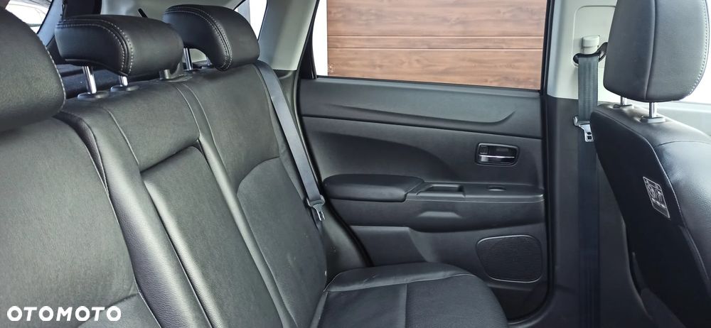 Mitsubishi ASX 1.8 DID Intense Plus 4WD AS&G - 17