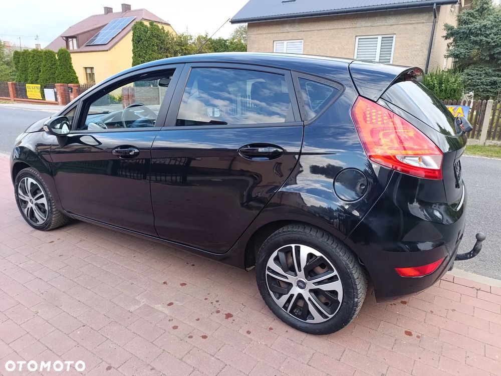 Ford Fiesta - 26