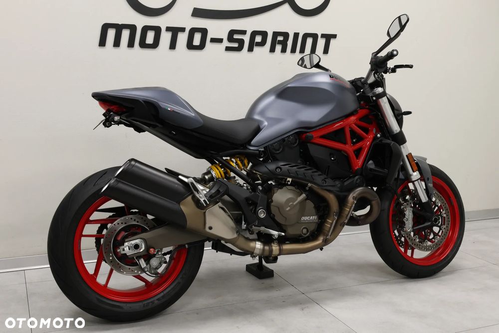 Ducati Monster - 6