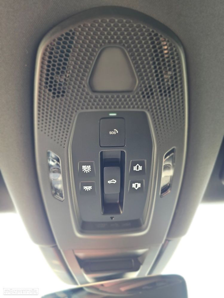 Porsche Cayenne E-Hybrid Tiptronic S Black Edition - 25