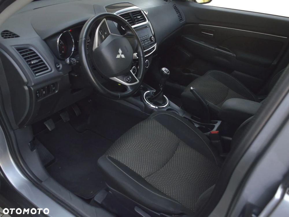 Mitsubishi ASX 1.6 2WD Invite - 2