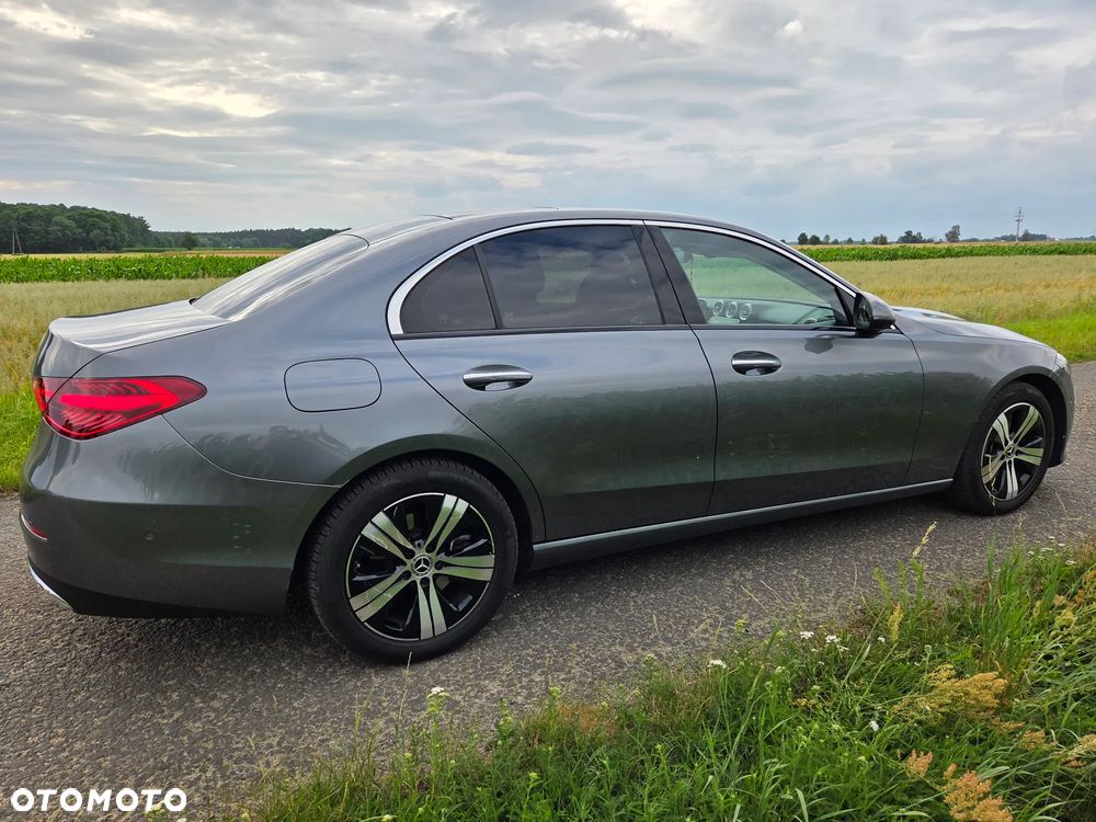 Mercedes-Benz Klasa C 220 d 9G-TRONIC - 13