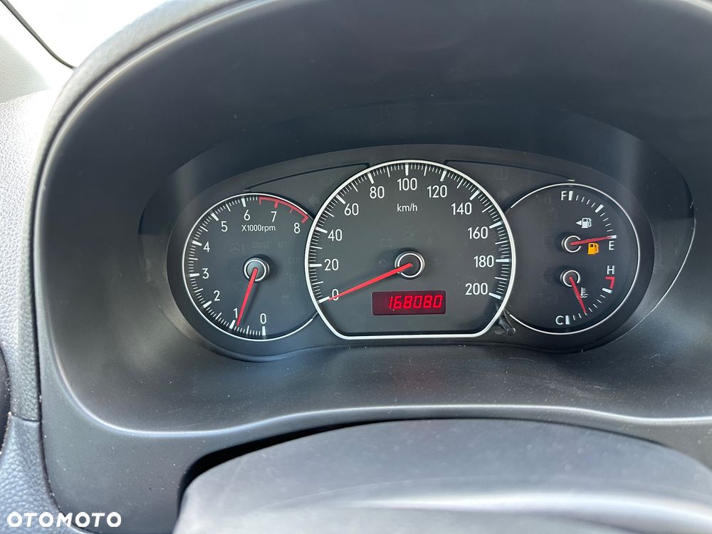 Suzuki SX4 - 10