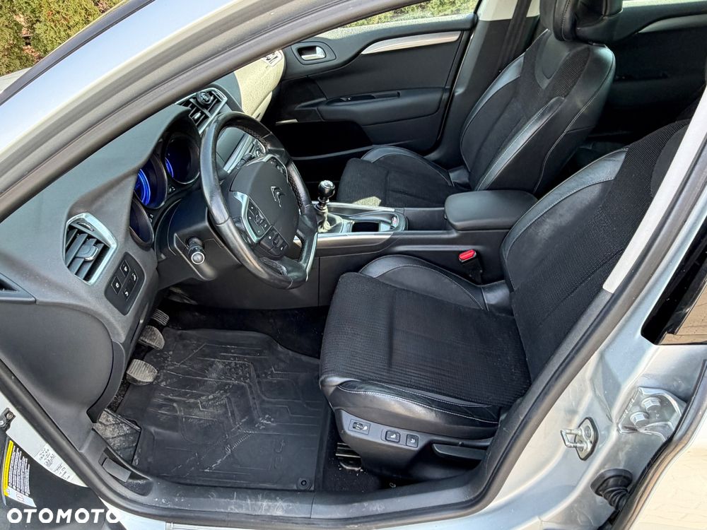 Citroën C4 HDi 150 Exclusive - 13