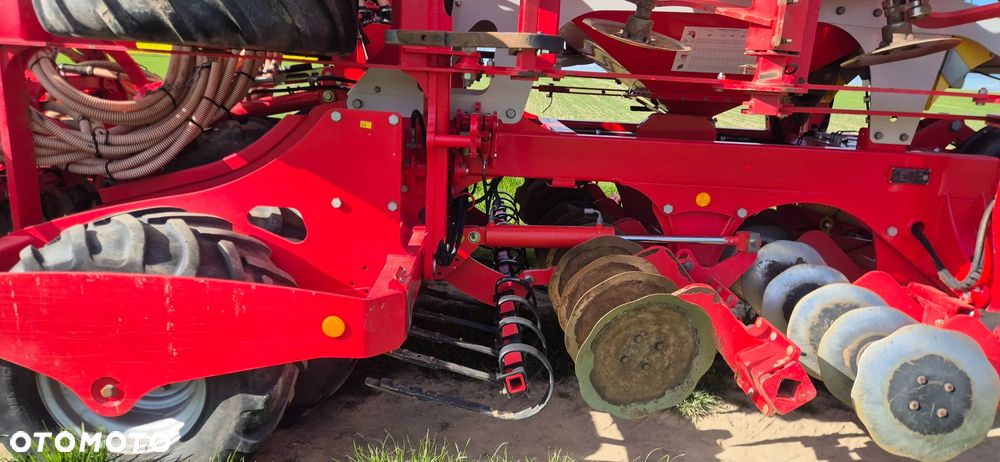 Pottinger terrasem C4, 4m 1 właściciel, garażowany, agregat uprawowo siewny - 9