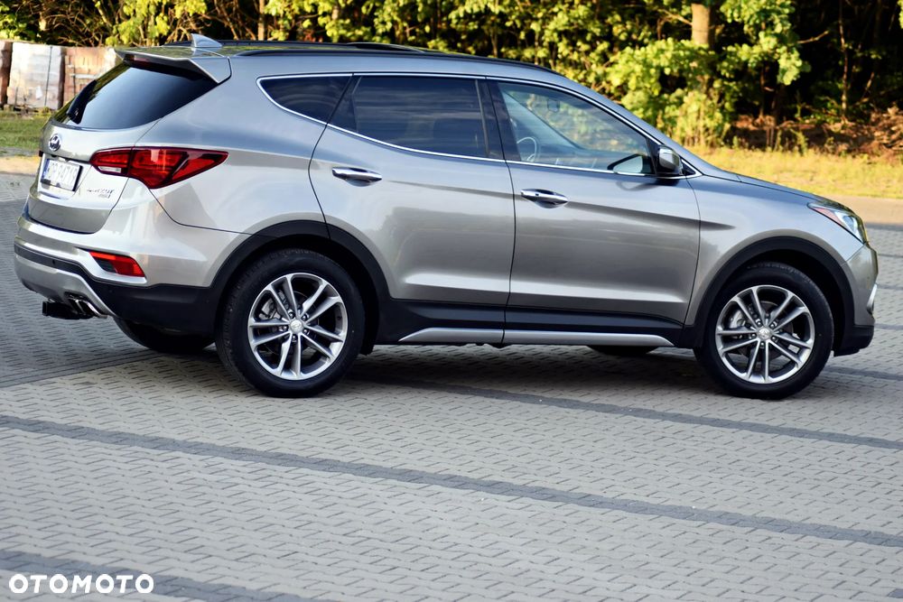 Hyundai Santa Fe 2.0 T Sport Utility - 12