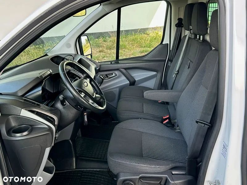 Ford Transit Custom - 15