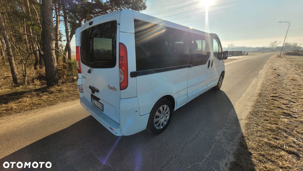 Renault Trafic - 8
