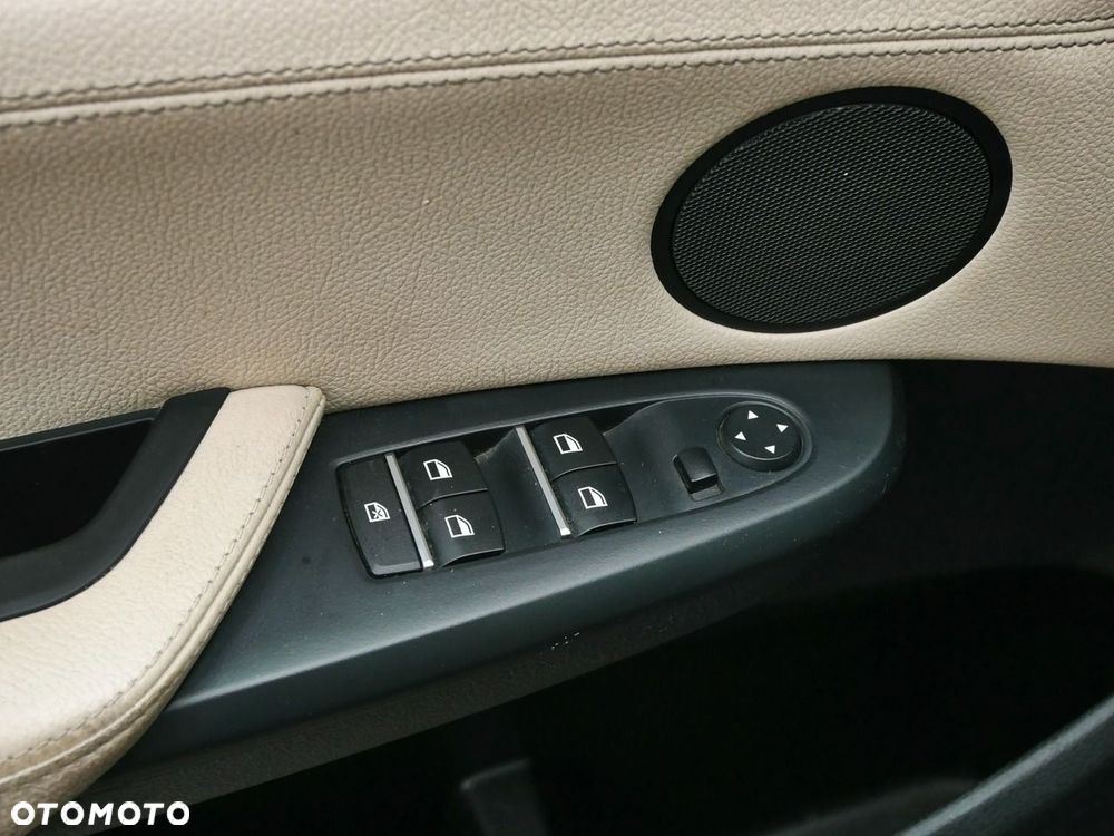 BMW X3 xDrive20d - 8