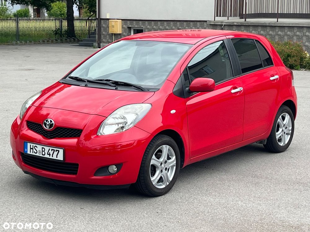 Toyota Yaris - 1