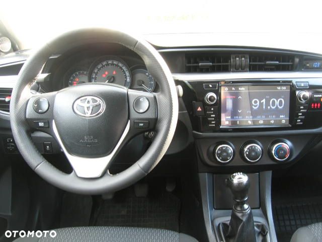 Toyota Corolla 1.4 D-4D Active EU6 - 9