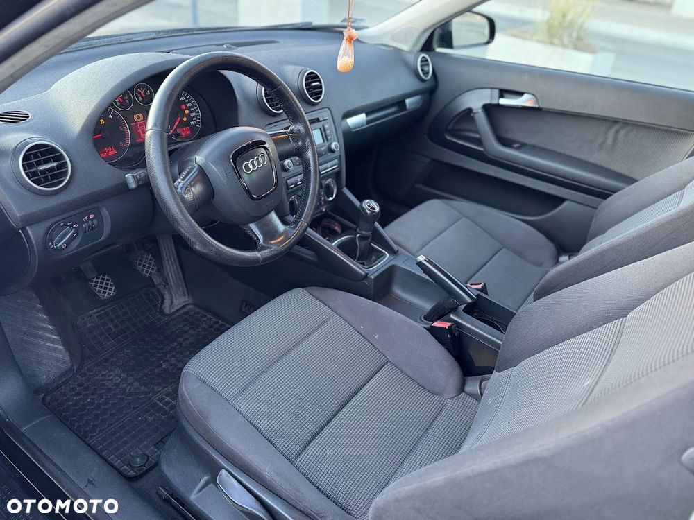 Audi A3 3-drzwiowe 1.9 TDI DPF Attraction - 11