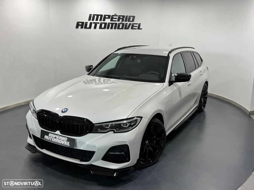 BMW 330 e Touring Pack M Auto - 1
