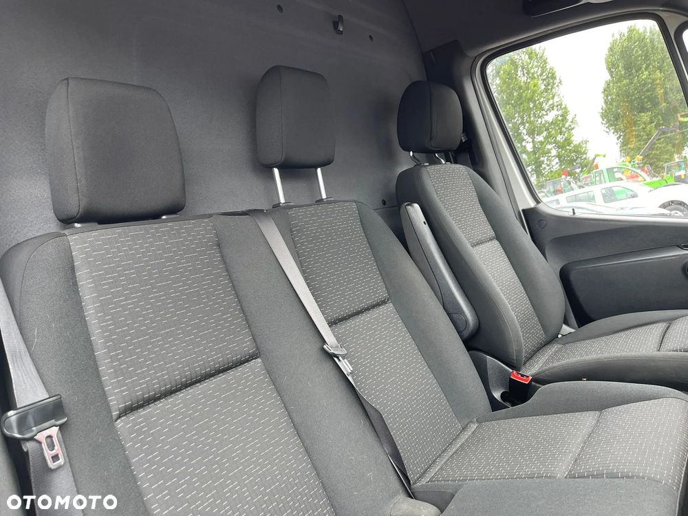 Mercedes-Benz Sprinter W907 319 CDI 2019 ROK 3.0 V6 190 KM MANUAL 6 BIEGÓW MAX MAXI DŁUGI L4H2 - 21
