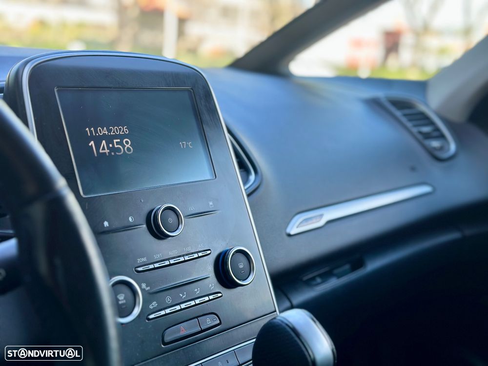 Renault Grand Scénic 1.5 dCi Dynamique S 7L EDC - 22