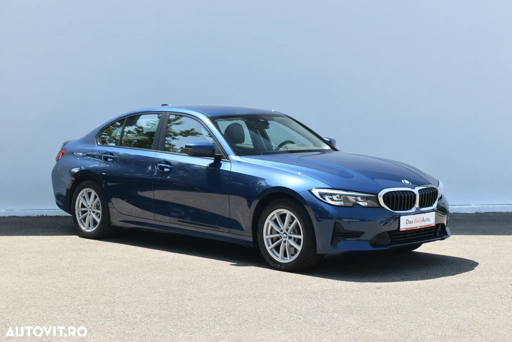 BMW Seria 3 330e Aut. - 4