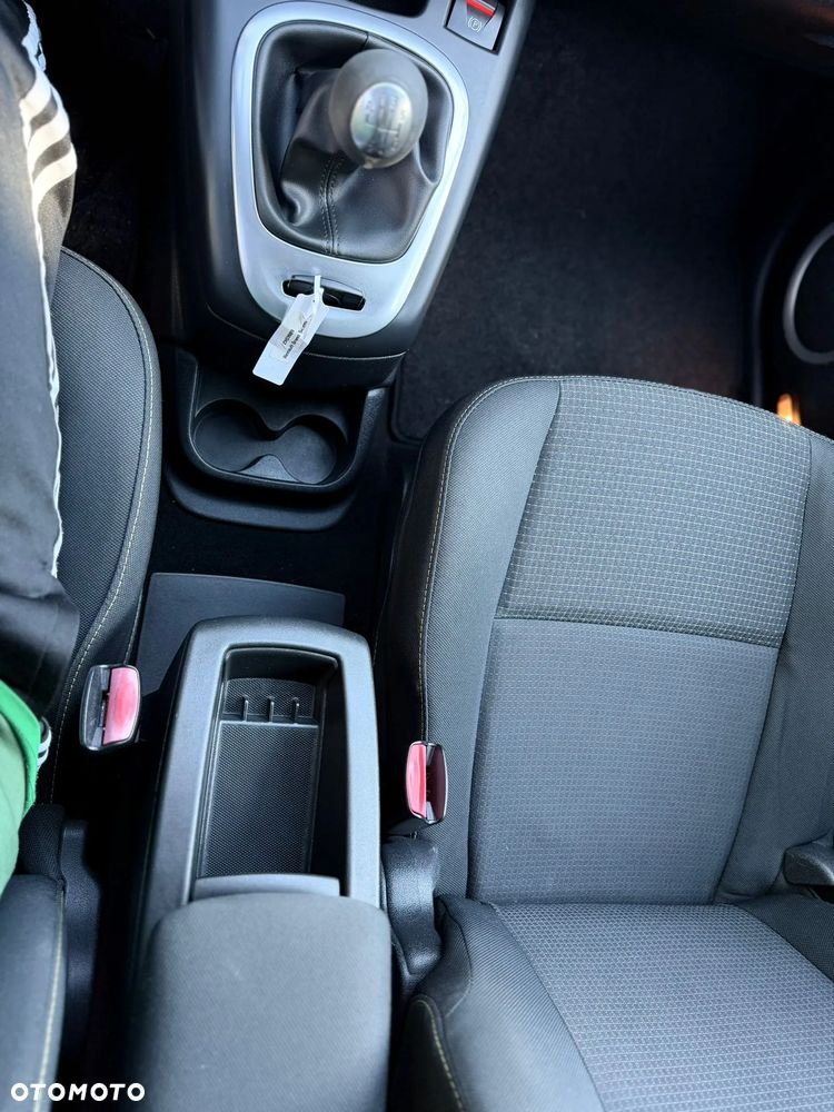 Renault Scenic 1.6 16V Expression - 39