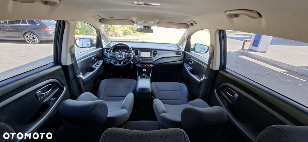 Kia Carens 1.6 GDI Edition 7 - 9
