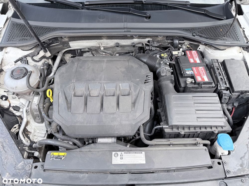 Volkswagen Passat 2.0 TSI Business DSG - 18